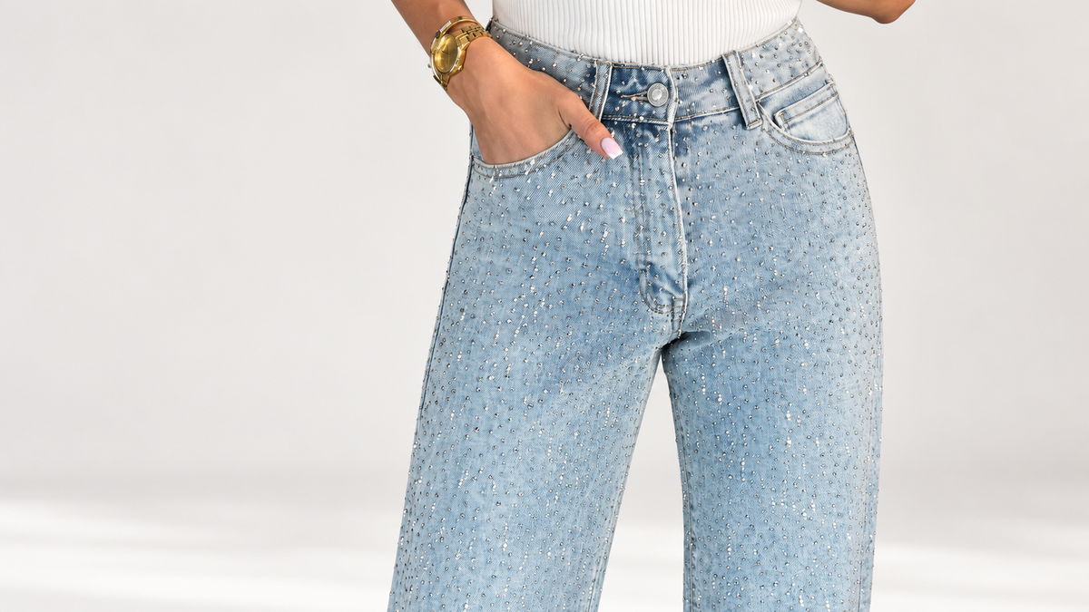 Women’s Sparkle High-Waisted Straight-Leg Jeans