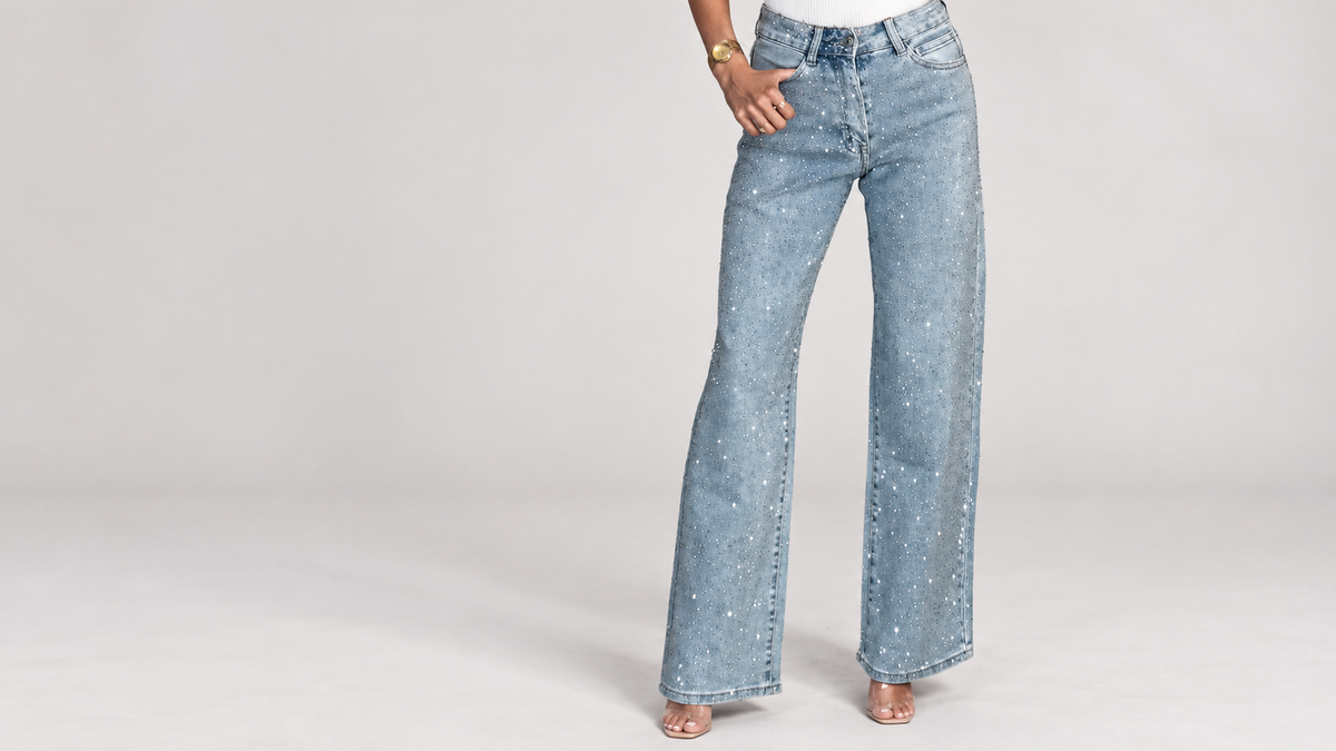 Women’s Sparkle High-Waisted Straight-Leg Jeans